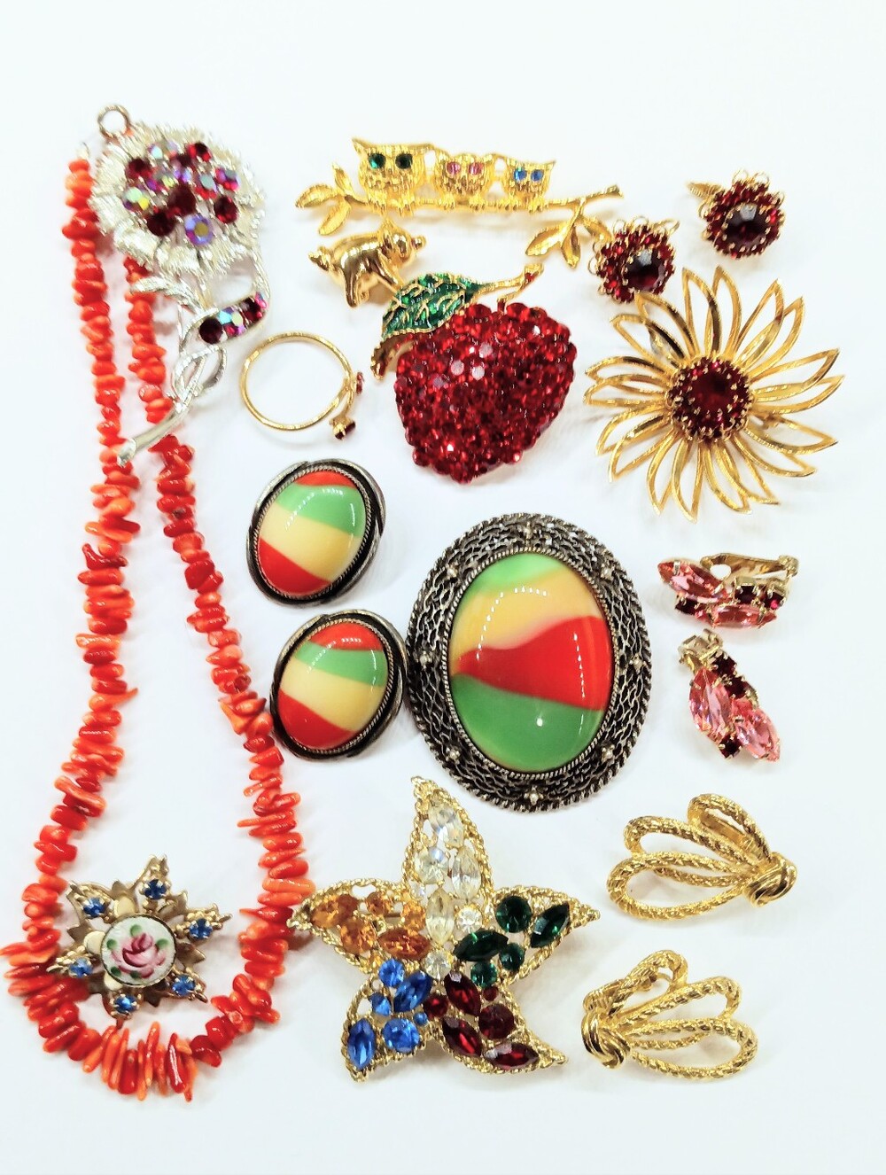 Vintage Costume Jewelry Lot Brooches Sets Glass Rhinestones Read Details